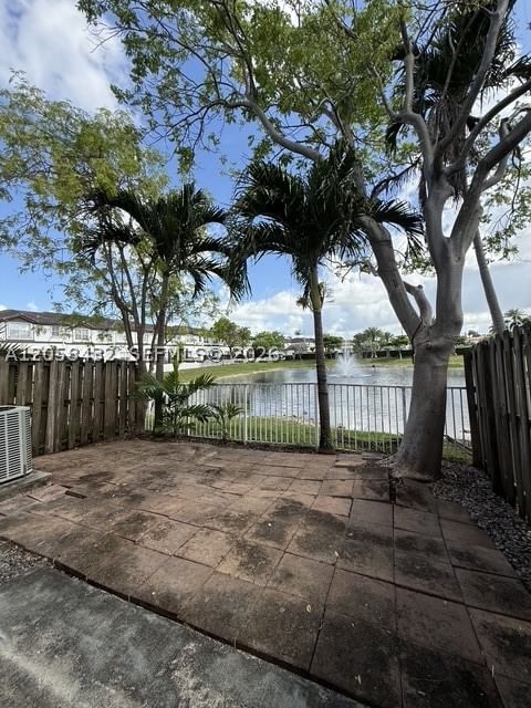 Real estate property located at 11419 76th Ter, Miami-dade, Doral Isles North Sec Two, Doral, FL