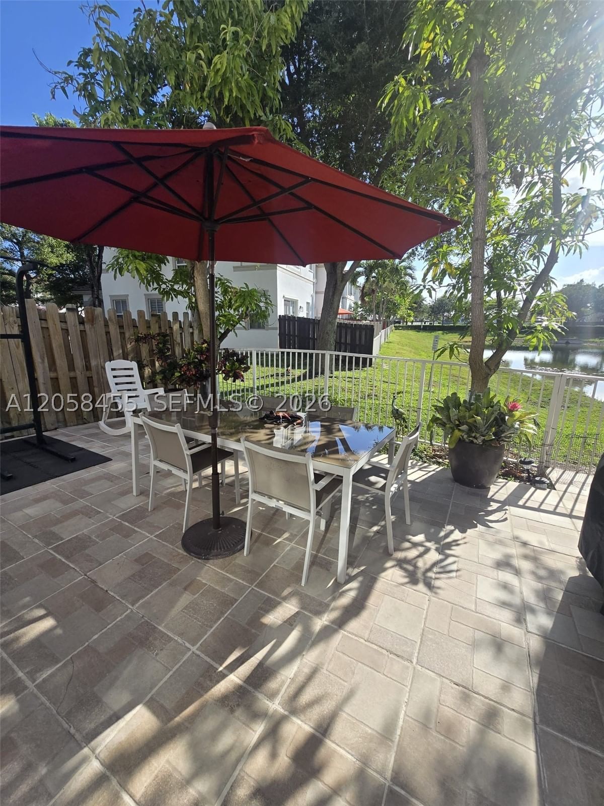 Real estate property located at 7950 108th Pl, Miami-dade, Islands At Doral 1st Addn, Doral, FL