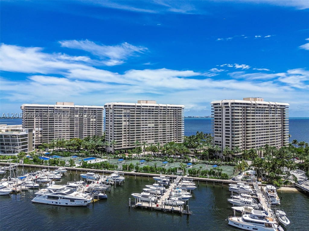 Real estate property located at 2 Grove Isle Dr B1602, Miami-dade, Grove Isle Condo, Miami, FL