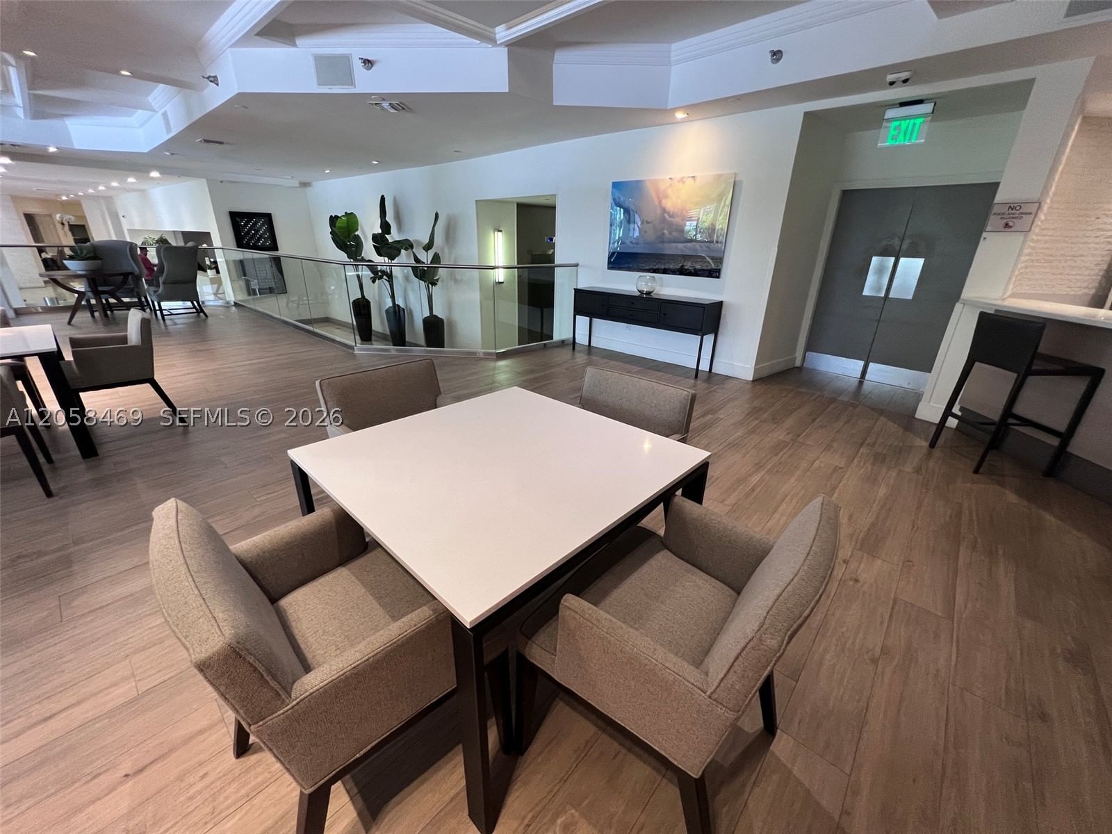 Real estate property located at 100 Lincoln Rd #542, Miami-dade, The Decoplage Condo, Miami Beach, FL