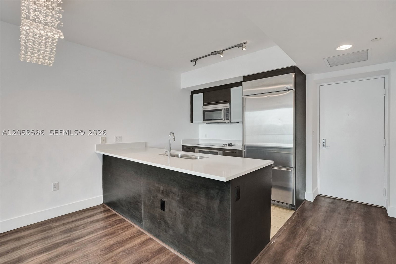 Real estate property located at 55 6th St #3604, Miami-dade, 500 Brickell West Condo, Miami, FL
