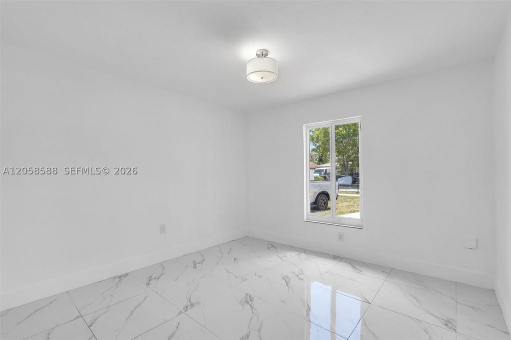 Real estate property located at 19131 33rd Ct, Miami-dade, Golden Gardens Sec 6, Miami Gardens, FL