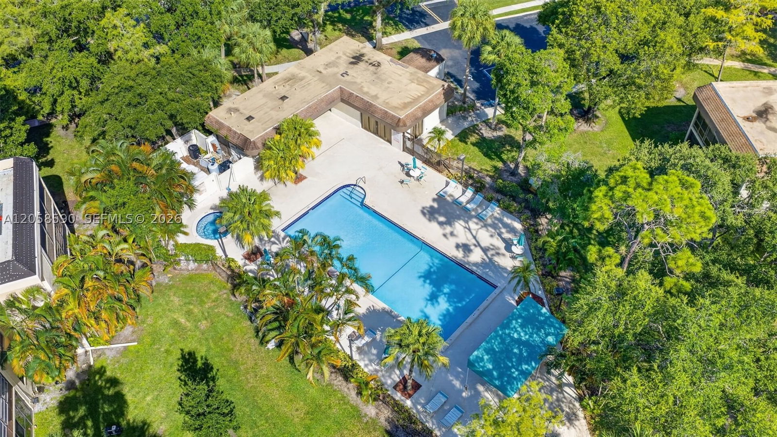 Real estate property located at 7653 79th Ave #312, Broward, Bonaire At Woodmont No 3, Tamarac, FL