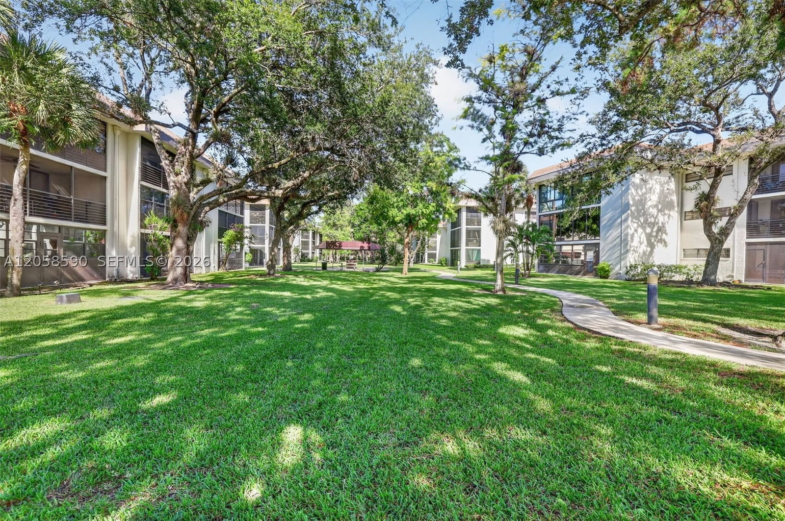 Real estate property located at 7653 79th Ave #312, Broward, Bonaire At Woodmont No 3, Tamarac, FL