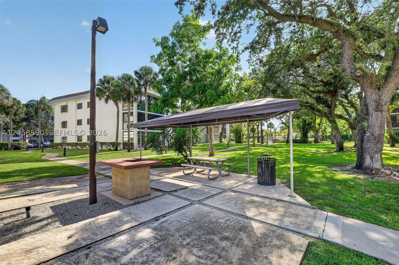 Real estate property located at 7653 79th Ave #312, Broward, Bonaire At Woodmont No 3, Tamarac, FL