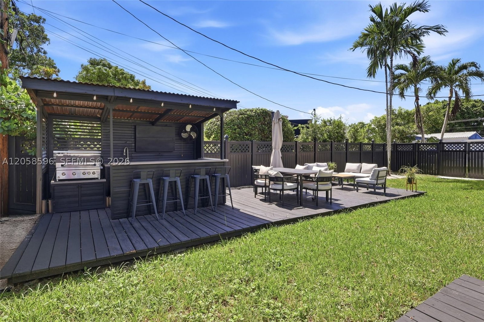 Real estate property located at 6321 21st St, Miami-dade, Gables View, Miami, FL