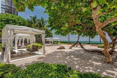 Real estate property located at 3000 Ocean Dr #518, Broward, Residences On Hollywood B, Hollywood, FL