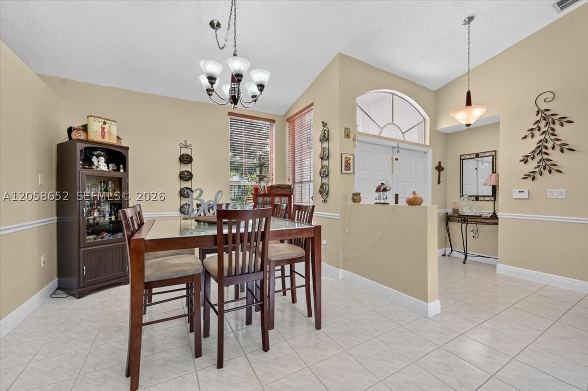 Real estate property located at 4025 152nd Ave, Broward, Replat Of Country Lakes, Miramar, FL