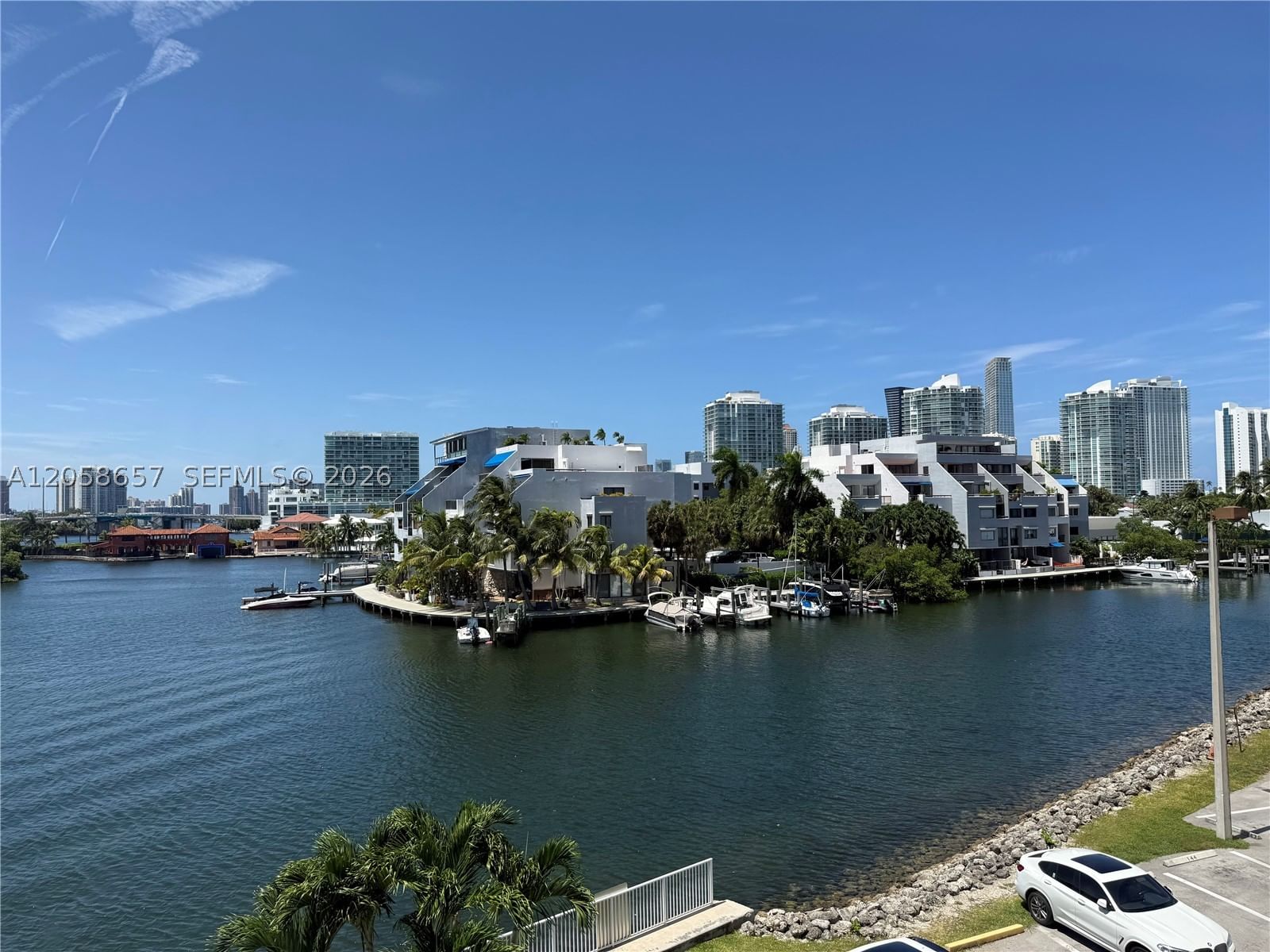 Real estate property located at 400 Kings Point Dr #311, Miami-dade, Coastal Towers Condo, Sunny Isles Beach, FL