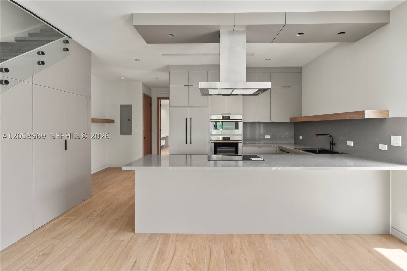 Real estate property located at 420 62nd St B, Miami-dade, North Gate, Miami, FL