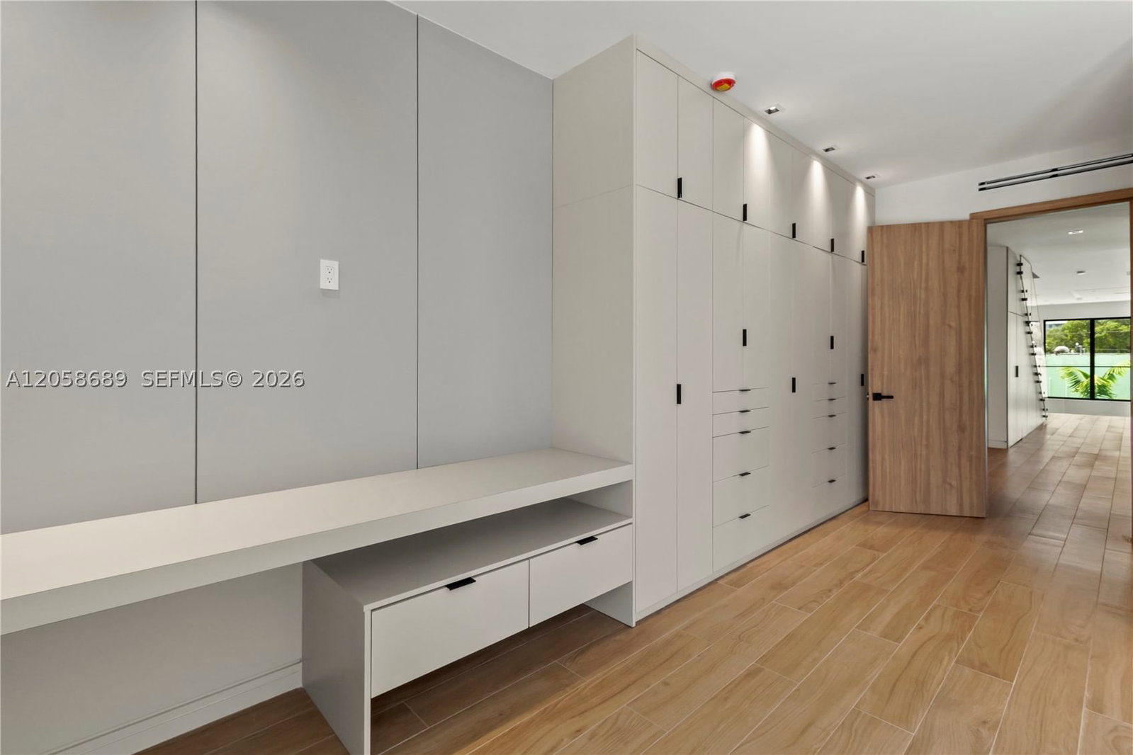 Real estate property located at 420 62nd St B, Miami-dade, North Gate, Miami, FL