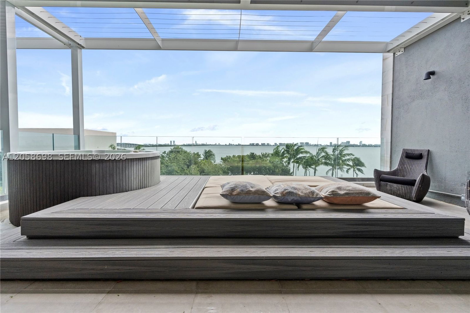 Real estate property located at 650 32nd St BH2, Miami-dade, Paraiso Bay Condo, Miami, FL