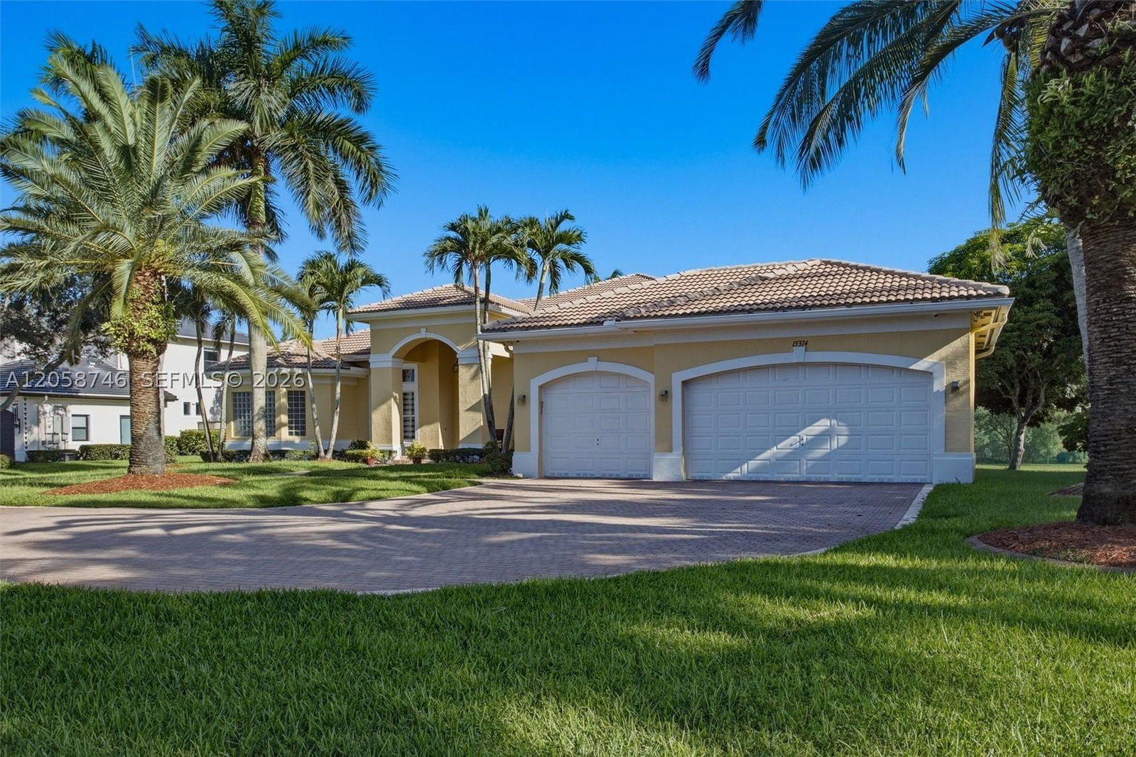 Real estate property located at 15374 34th St, Broward, Riverstone, Davie, FL