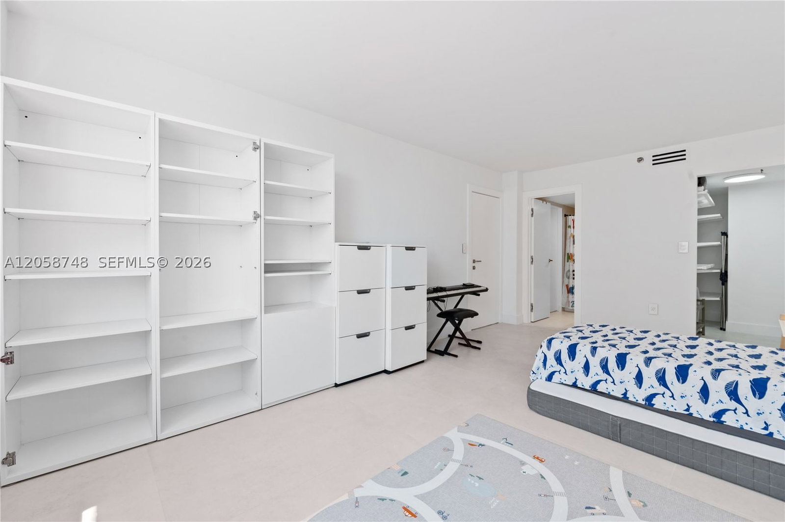 Real estate property located at 540 Brickell Key Dr #719, Miami-dade, Brickell Key Ii, Miami, FL