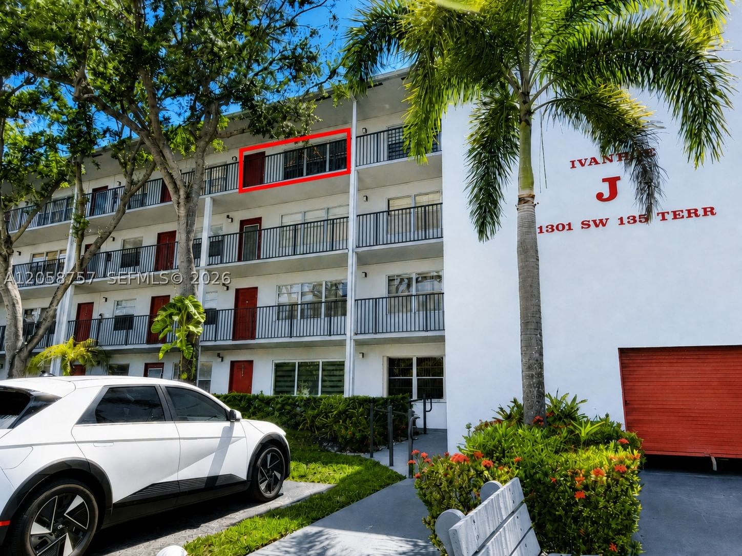 Real estate property located at 1301 135th Ter #406J, Broward, Ivanhoe West At Century V, Pembroke Pines, FL