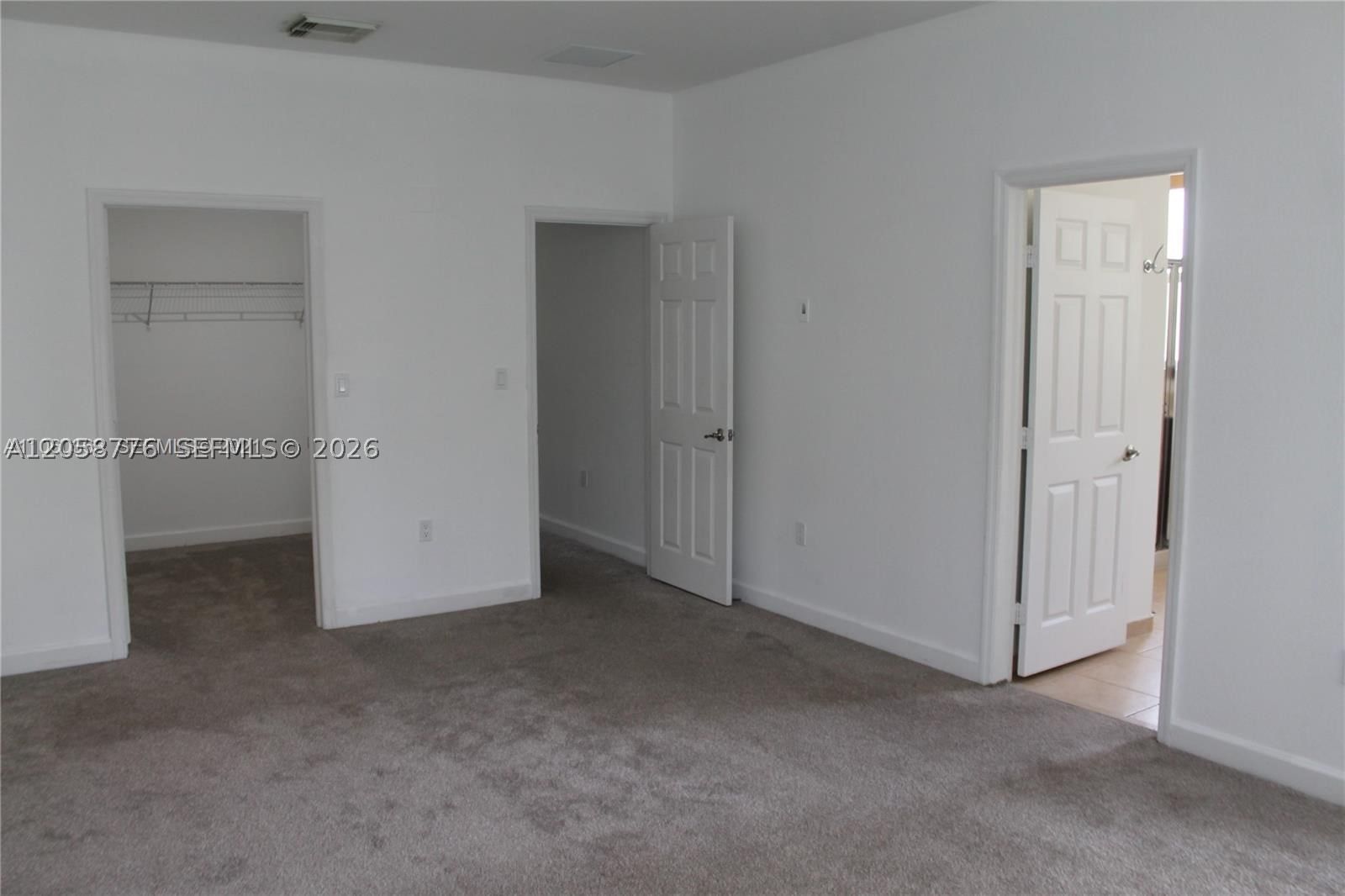 Real estate property located at 10770 74th Ln, Miami-dade, Reserve At Doral East, Doral, FL