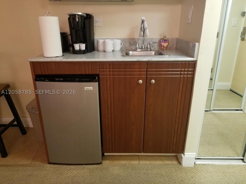 Real estate property located at 19201 Collins Ave #429, Miami-dade, The Aventura Beach Club C, Sunny Isles Beach, FL