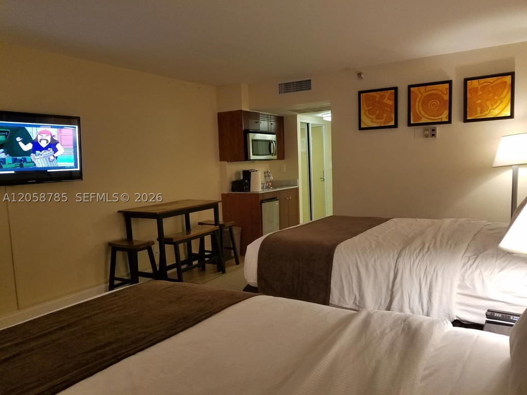Real estate property located at 19201 Collins Ave #429, Miami-dade, The Aventura Beach Club C, Sunny Isles Beach, FL
