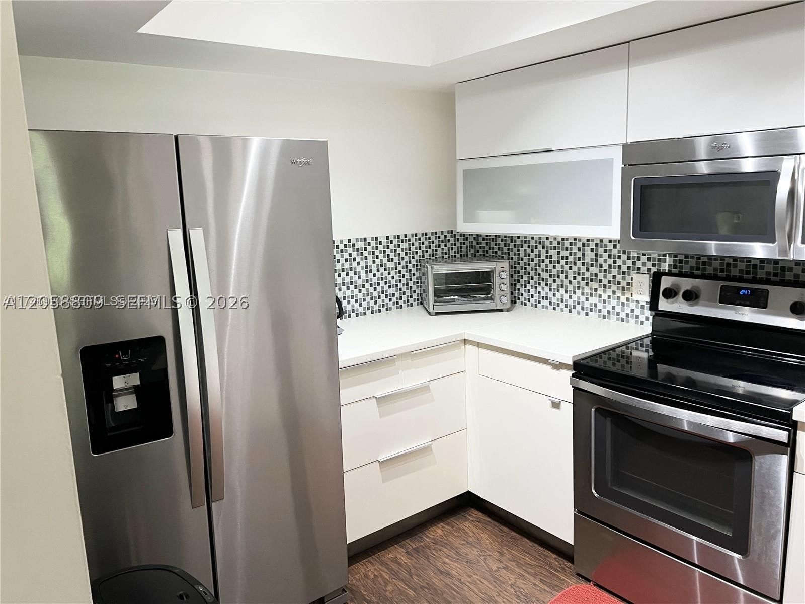 Real estate property located at 5530 44th St #306C, Broward, Inverwood Condo, Lauderhill, FL