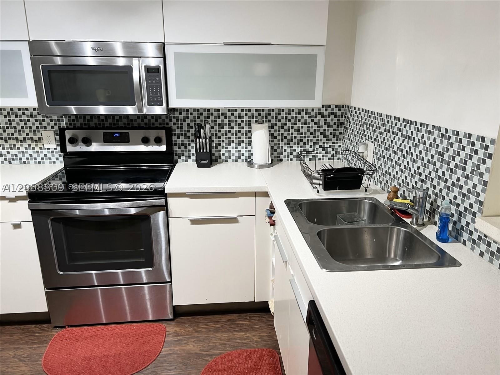 Real estate property located at 5530 44th St #306C, Broward, Inverwood Condo, Lauderhill, FL