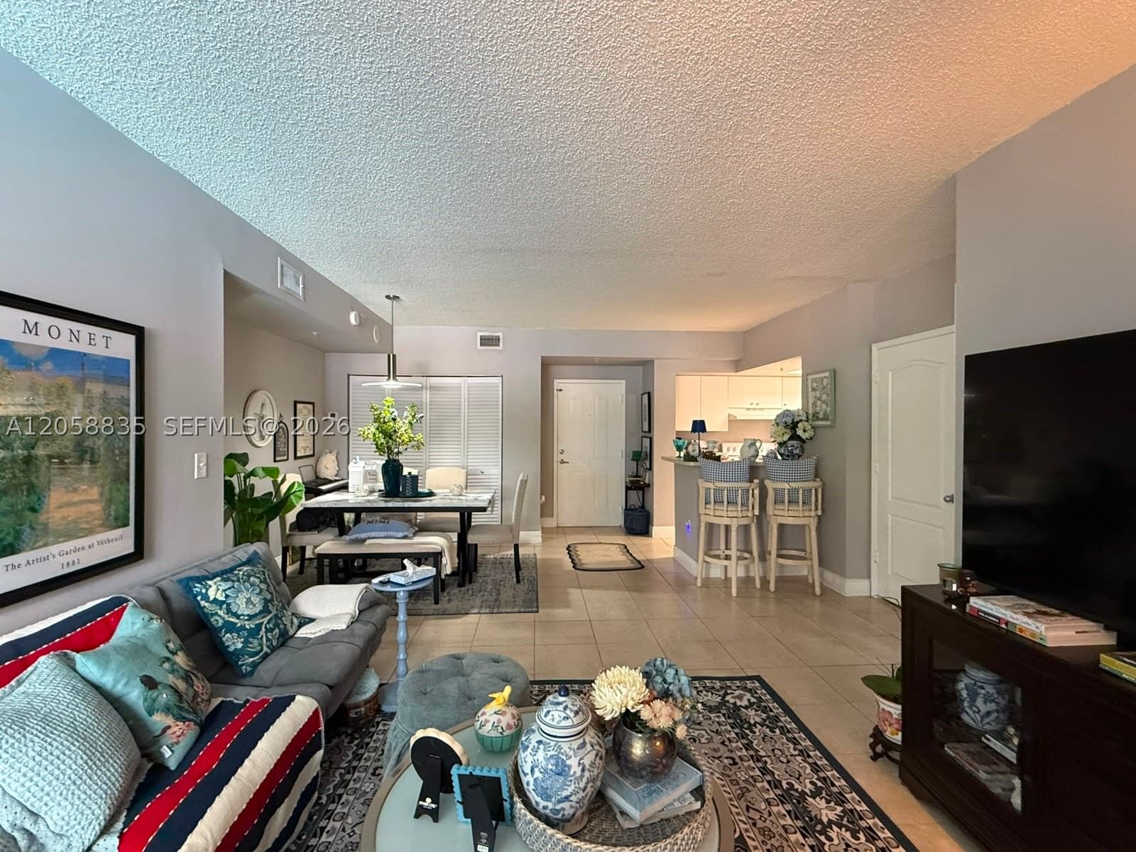 Real estate property located at 5085 7th St #406, Miami-dade, Blue Lagoon Condo, Miami, FL