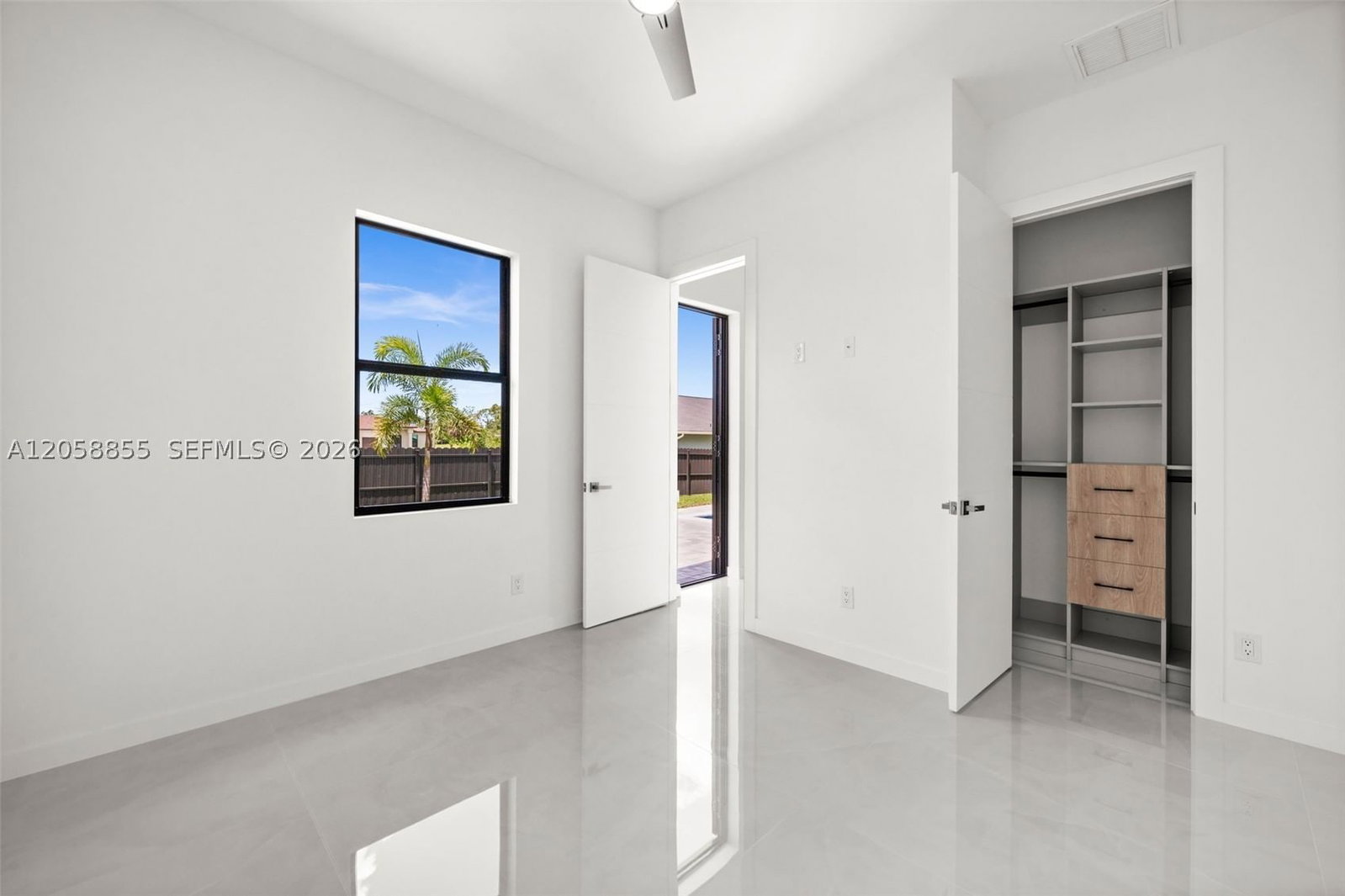 Real estate property located at 1532 NW, Lee, Cape Coral, Cape Coral, FL
