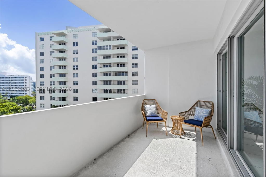 Real estate property located at 3 Island Ave #09L, Miami-dade, Belle Isle, Miami Beach, FL