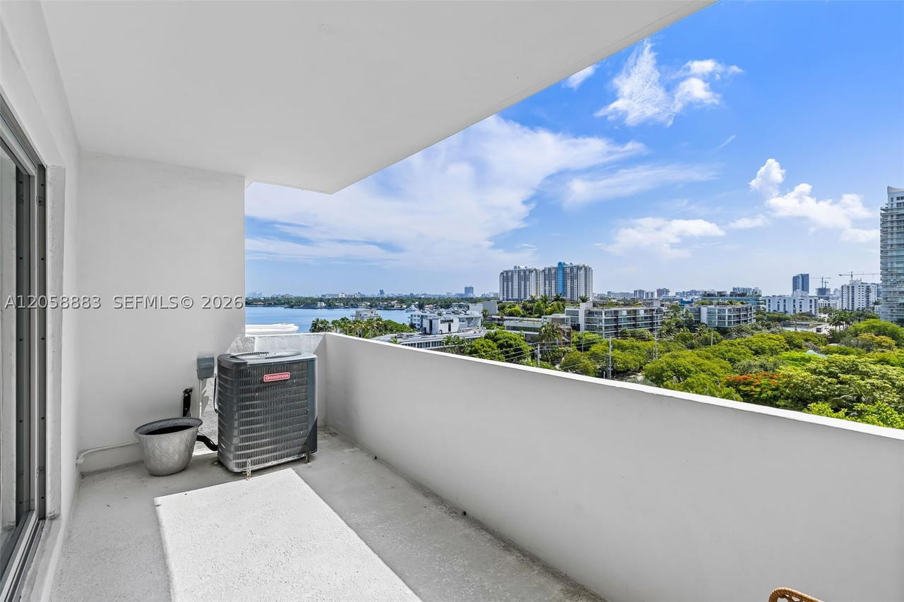 Real estate property located at 3 Island Ave #09L, Miami-dade, Belle Isle, Miami Beach, FL