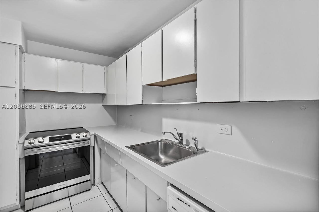Real estate property located at 3 Island Ave #09L, Miami-dade, Belle Isle, Miami Beach, FL