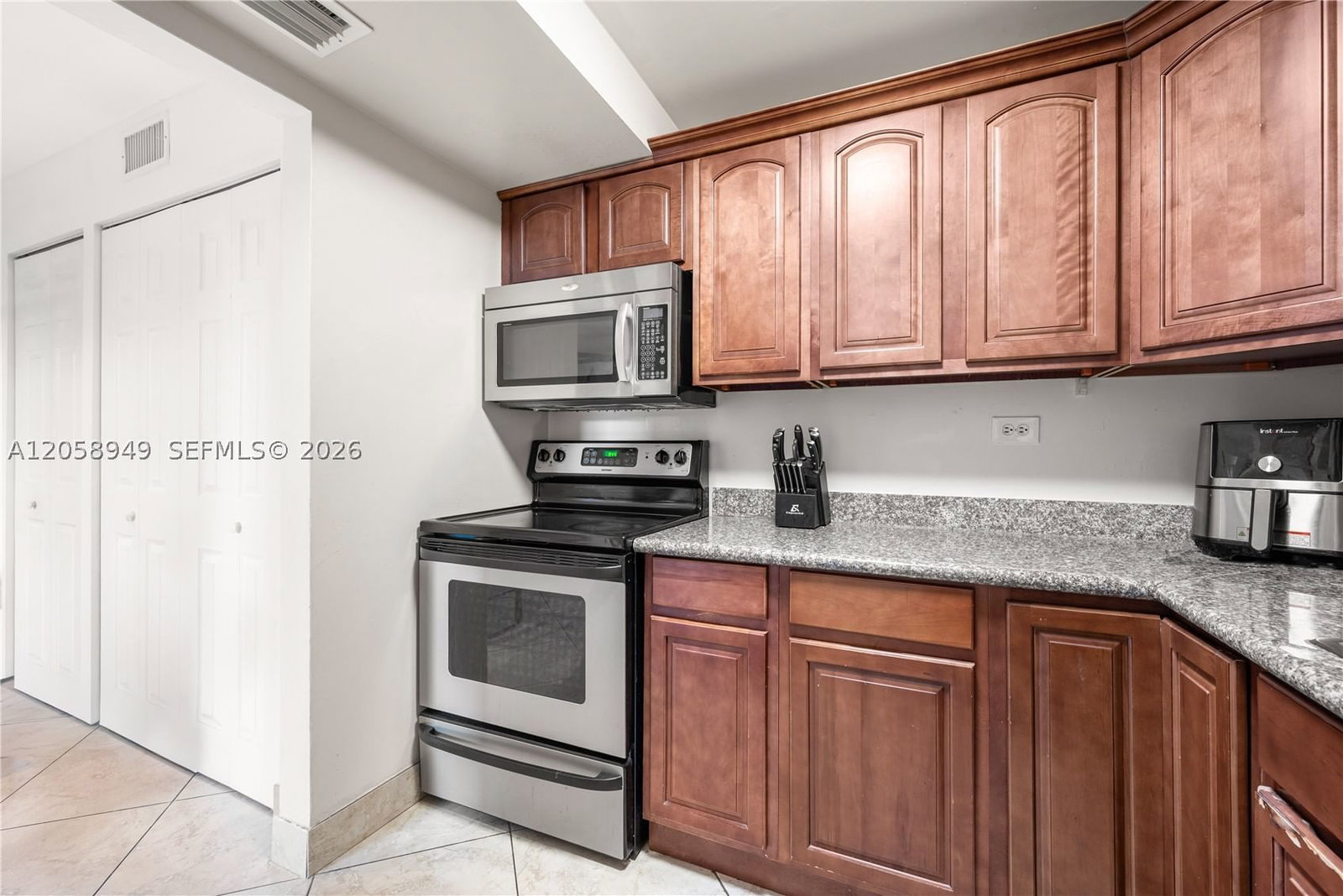 Real estate property located at 1720 N River Dr #107, Miami-dade, Serenity On The River Con, Miami, FL