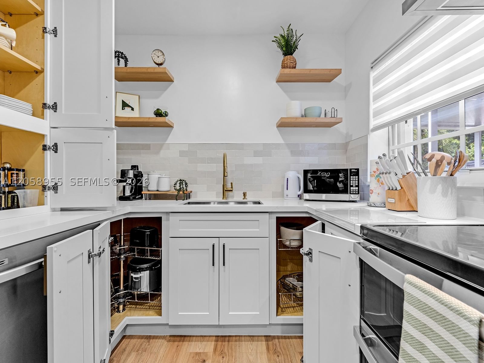 Real estate property located at 430 Forrest Dr, Miami-dade, Foust Sub, Miami Springs, FL