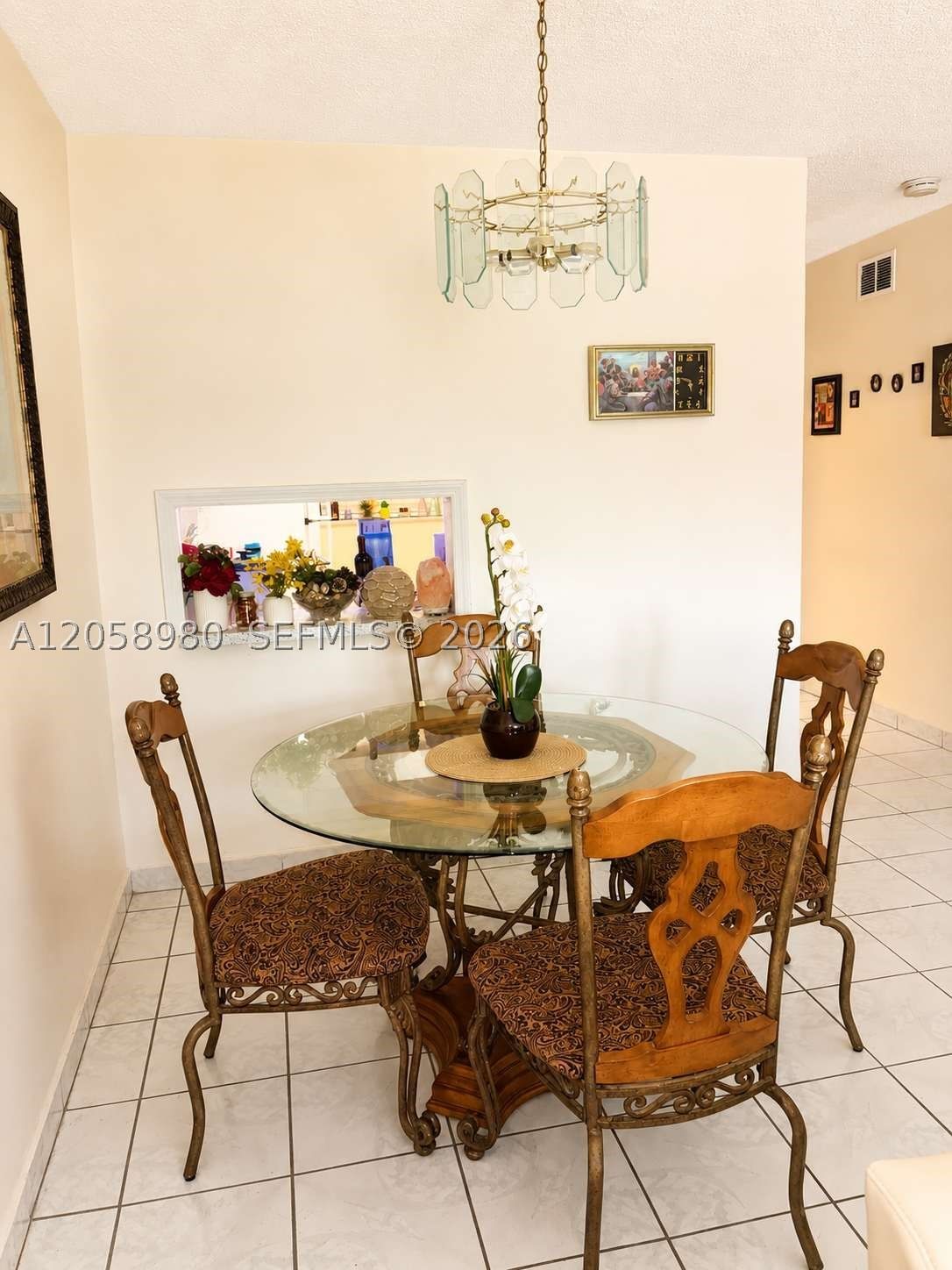 Real estate property located at 110 Royal Palm Rd #208, Miami-dade, Palm Springs Gardens Bldg, Hialeah Gardens, FL