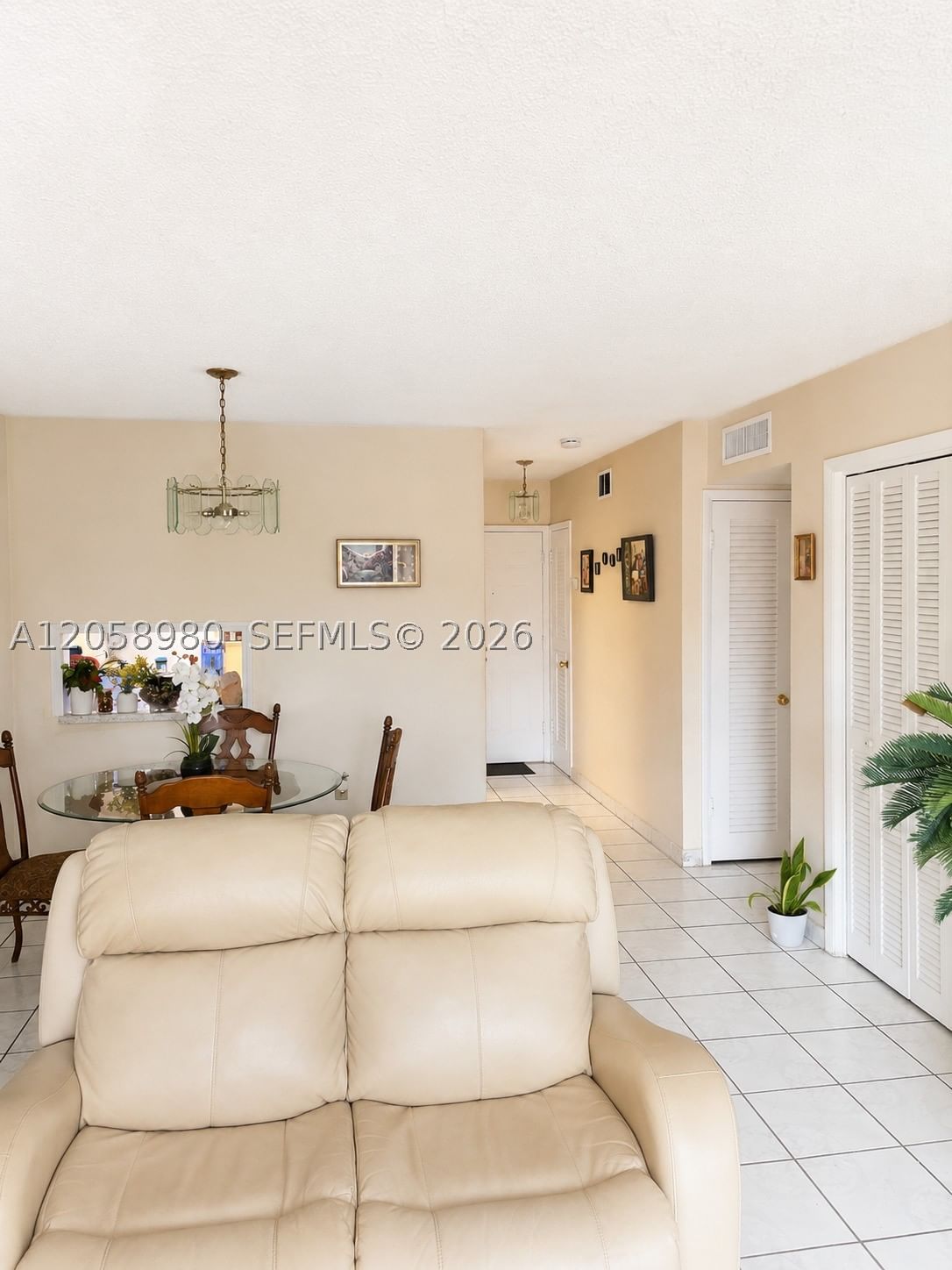 Real estate property located at 110 Royal Palm Rd #208, Miami-dade, Palm Springs Gardens Bldg, Hialeah Gardens, FL