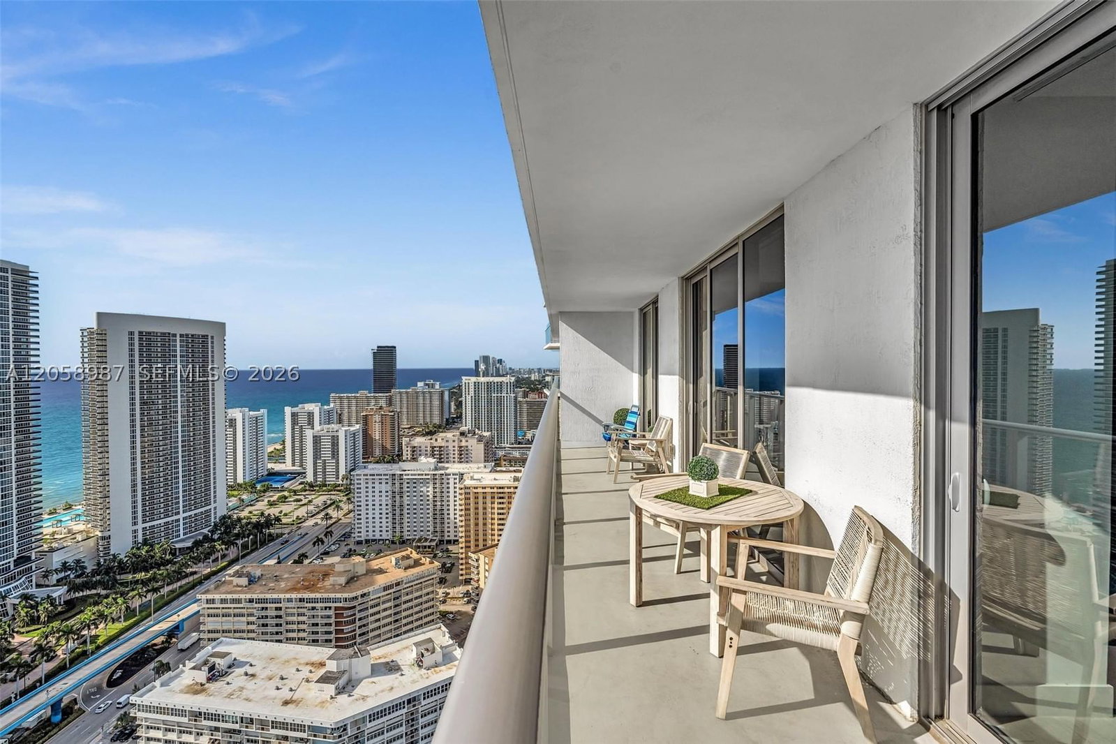 Real estate property located at 4010 Ocean Dr R3305, Broward, 4010 South Ocean Condo, Hollywood, FL