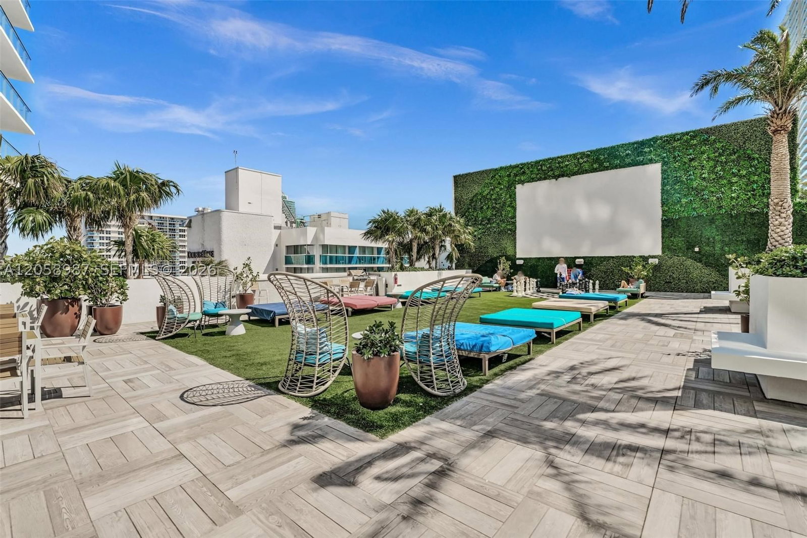 Real estate property located at 4010 Ocean Dr R3305, Broward, 4010 South Ocean Condo, Hollywood, FL