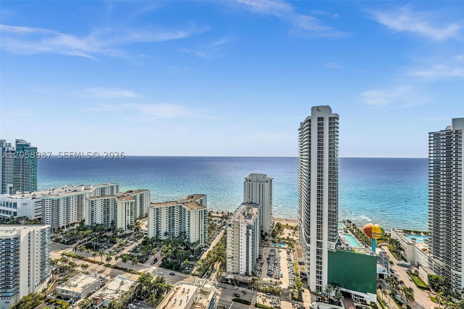 Real estate property located at 4010 Ocean Dr R3305, Broward, 4010 South Ocean Condo, Hollywood, FL