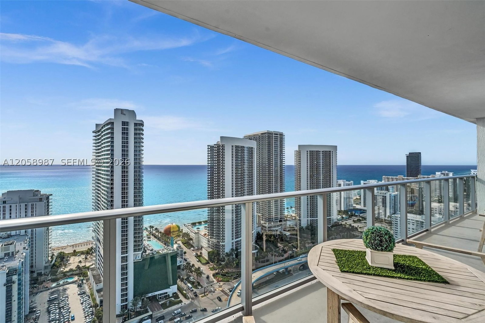 Real estate property located at 4010 Ocean Dr R3305, Broward, 4010 South Ocean Condo, Hollywood, FL
