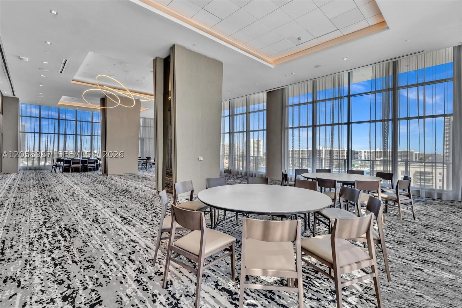 Real estate property located at 4010 Ocean Dr R3305, Broward, 4010 South Ocean Condo, Hollywood, FL