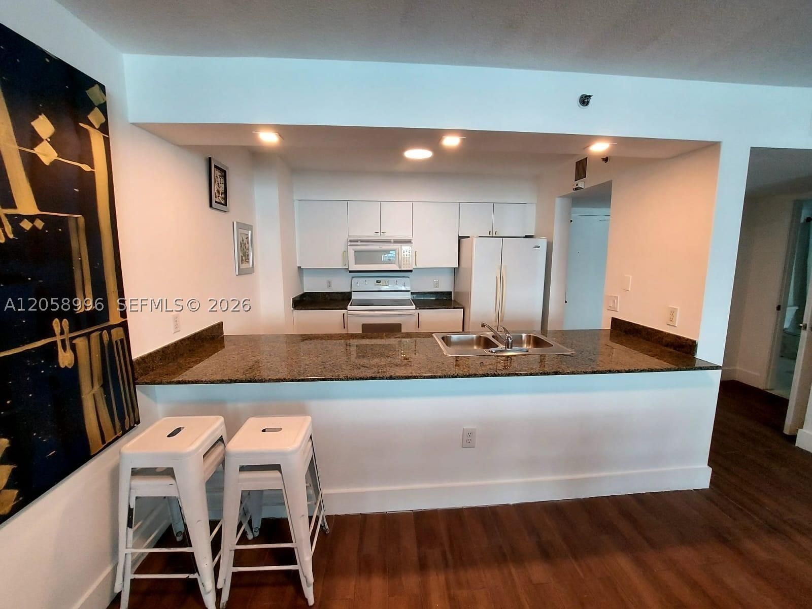Real estate property located at 1200 Brickell Bay Dr #3708, Miami-dade, The Club At Brickell Bay, Miami, FL