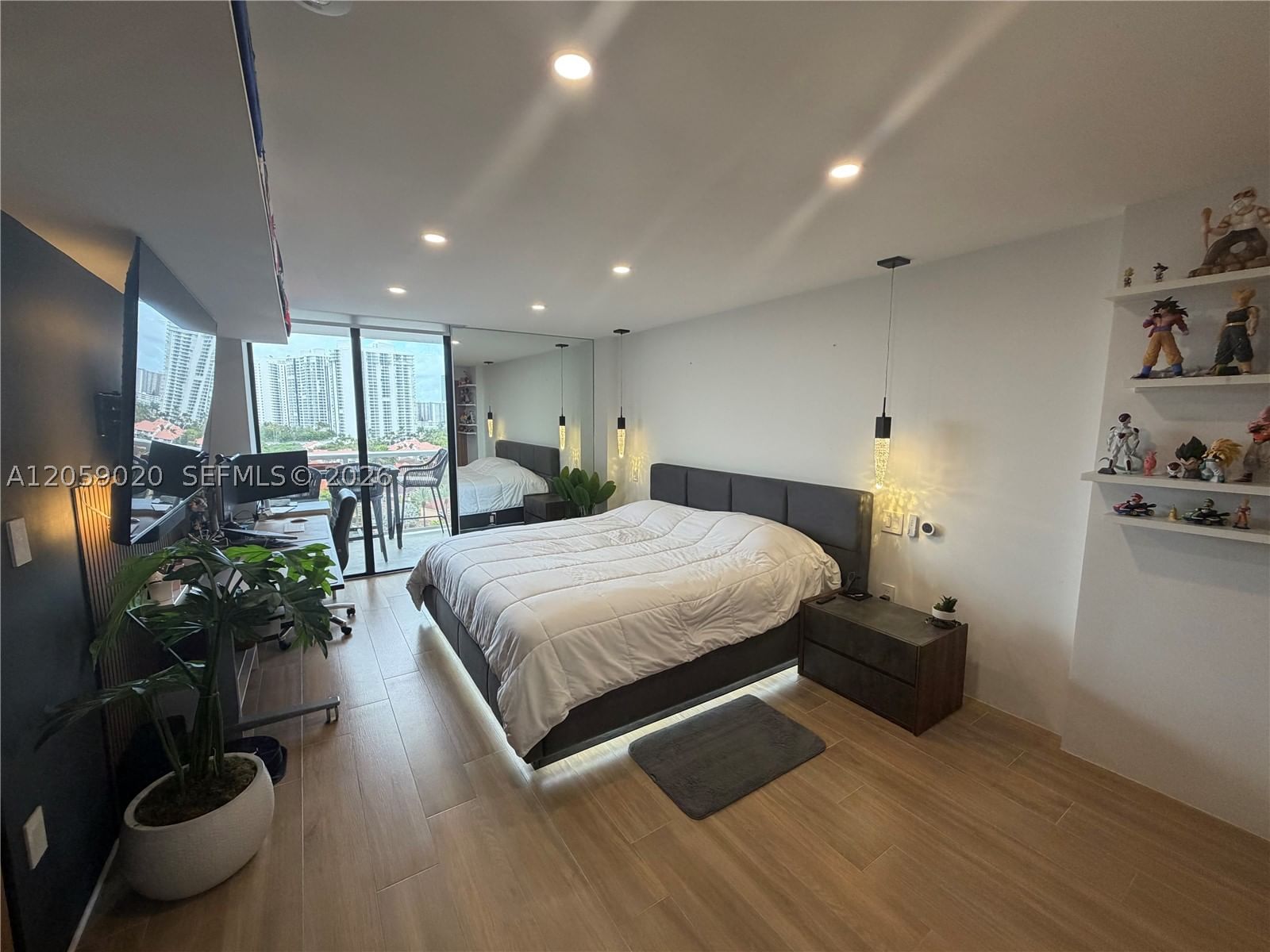 Real estate property located at 3701 Country Club Dr #1209, Miami-dade, Flamenco Condo - Tower I, Aventura, FL