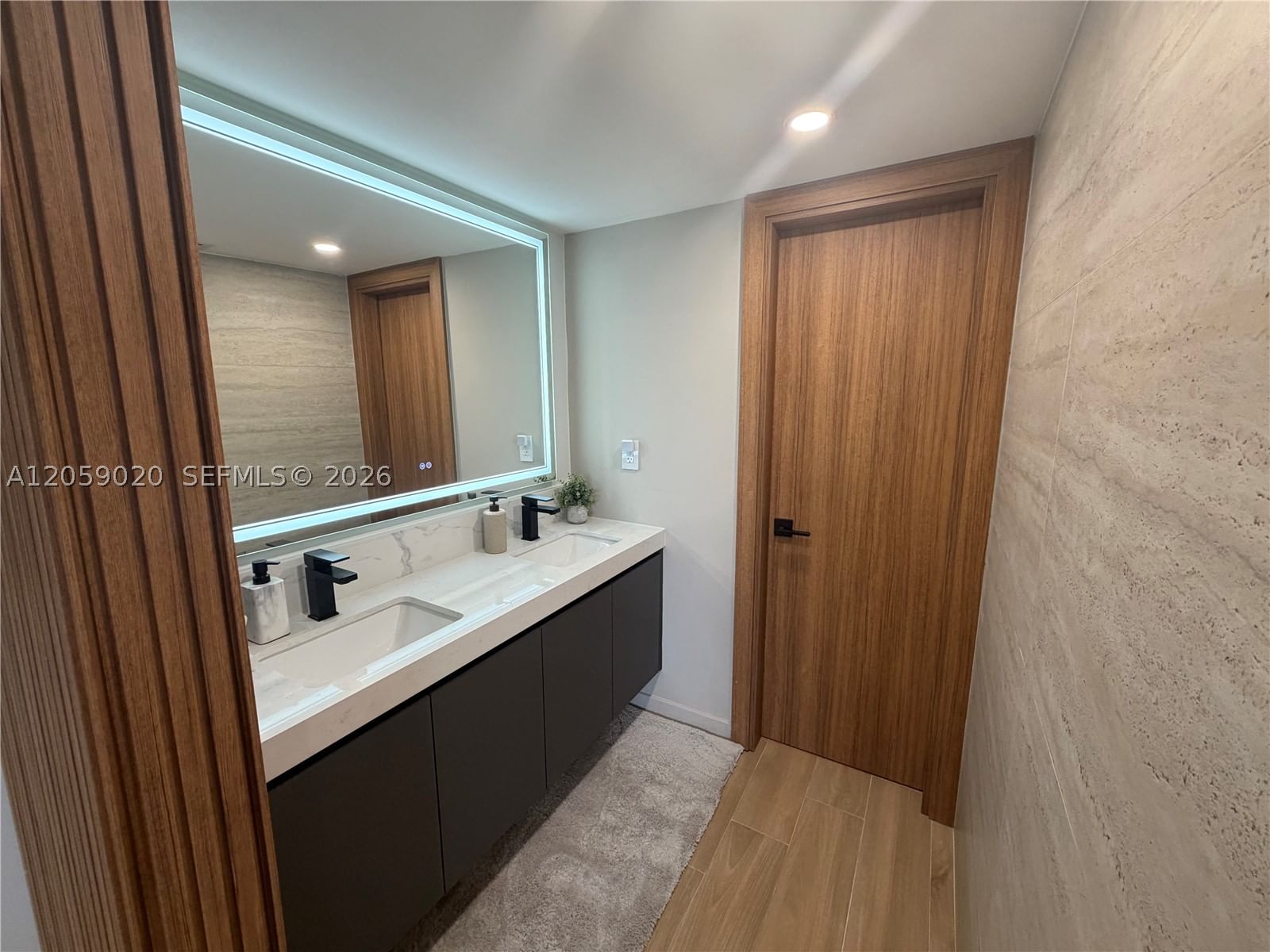 Real estate property located at 3701 Country Club Dr #1209, Miami-dade, Flamenco Condo - Tower I, Aventura, FL