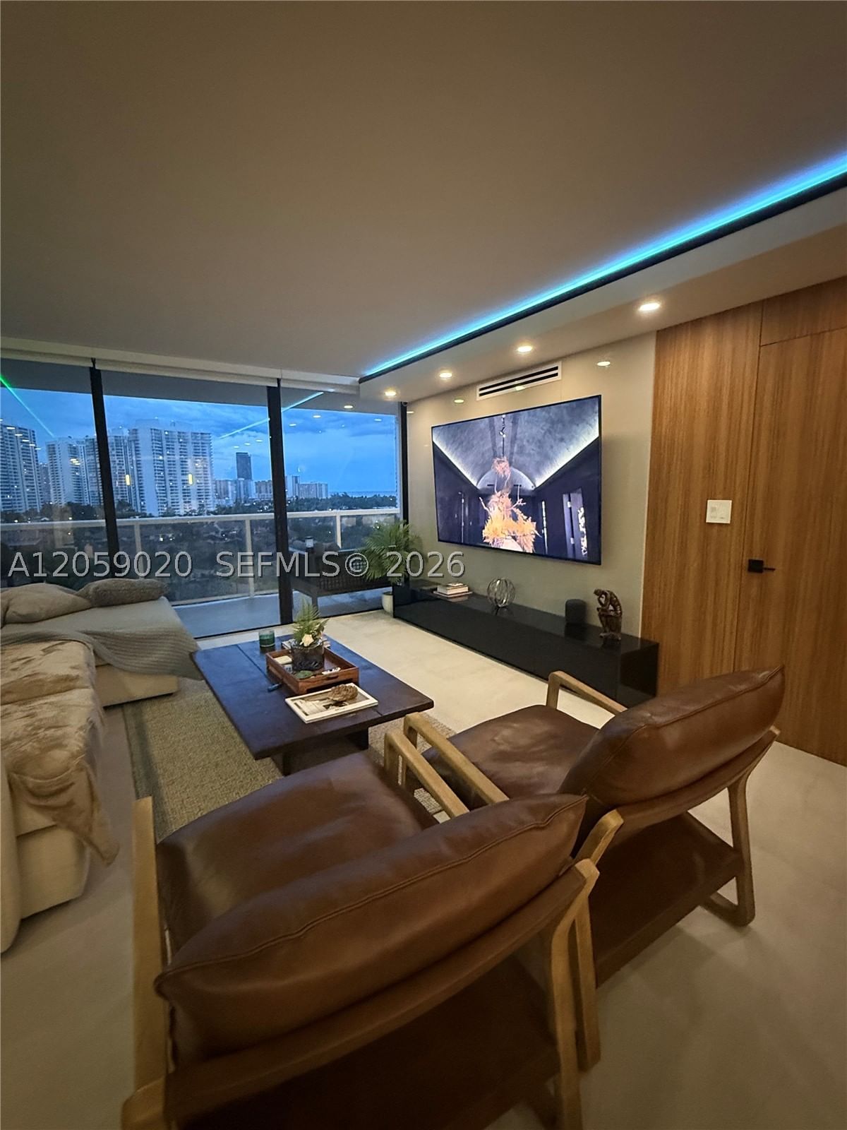 Real estate property located at 3701 Country Club Dr #1209, Miami-dade, Flamenco Condo - Tower I, Aventura, FL