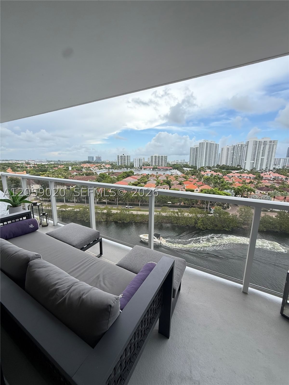 Real estate property located at 3701 Country Club Dr #1209, Miami-dade, Flamenco Condo - Tower I, Aventura, FL