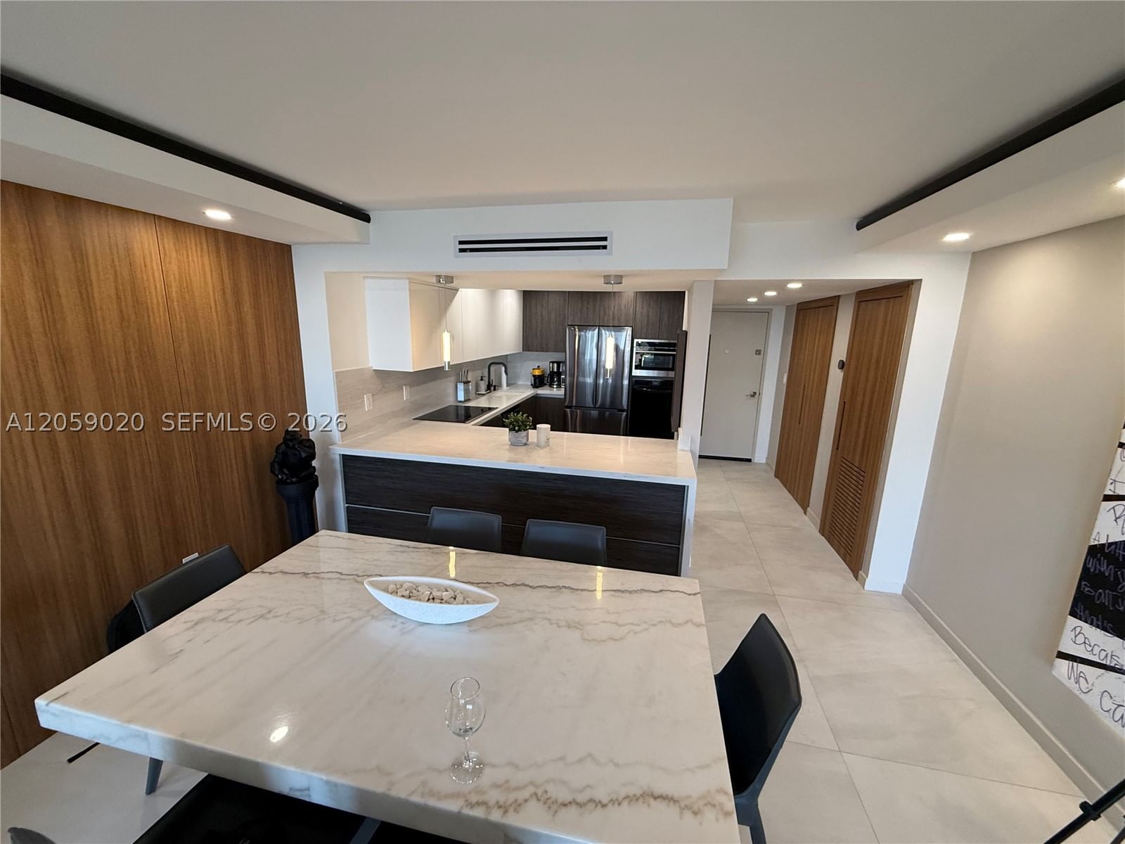 Real estate property located at 3701 Country Club Dr #1209, Miami-dade, Flamenco Condo - Tower I, Aventura, FL