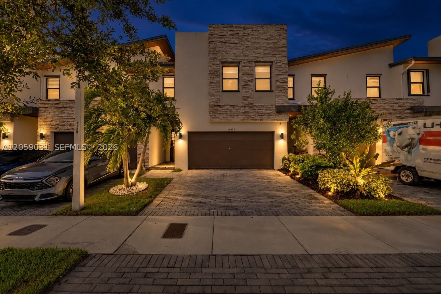 Real estate property located at 10533 78th Ter, Miami-dade, Grand Bay South Townhomes, Doral, FL
