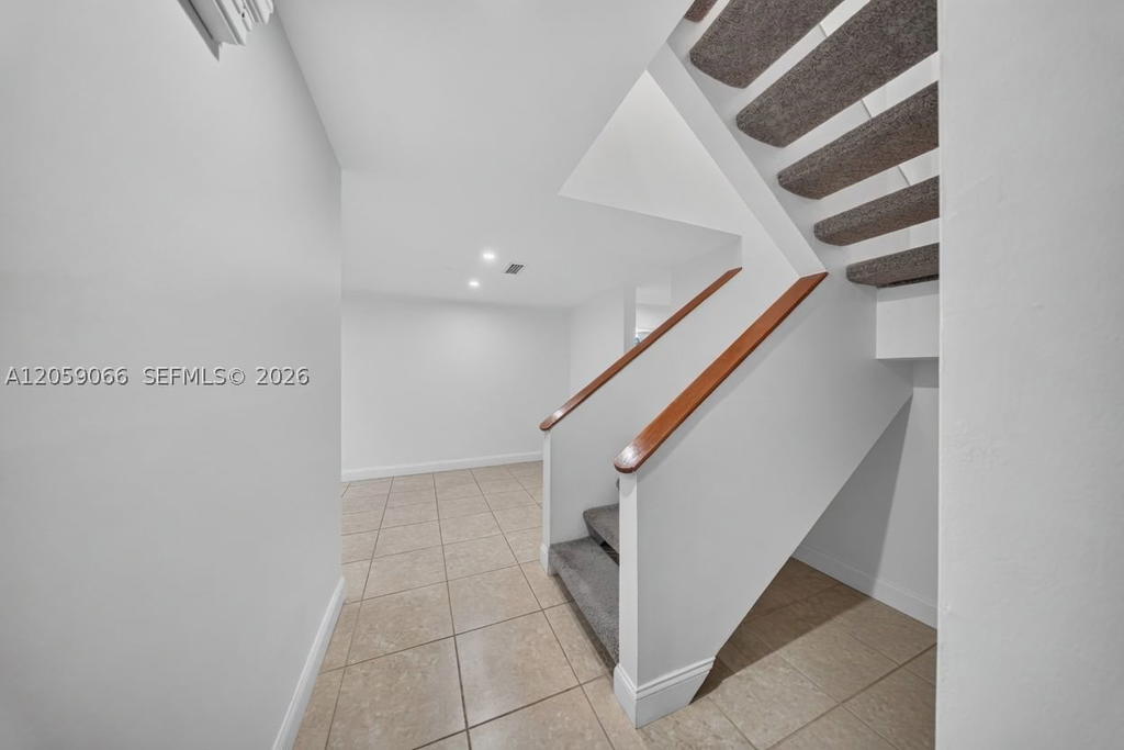 Real estate property located at 12510 95th Ter, Miami-dade, Kenland Homes, Miami, FL