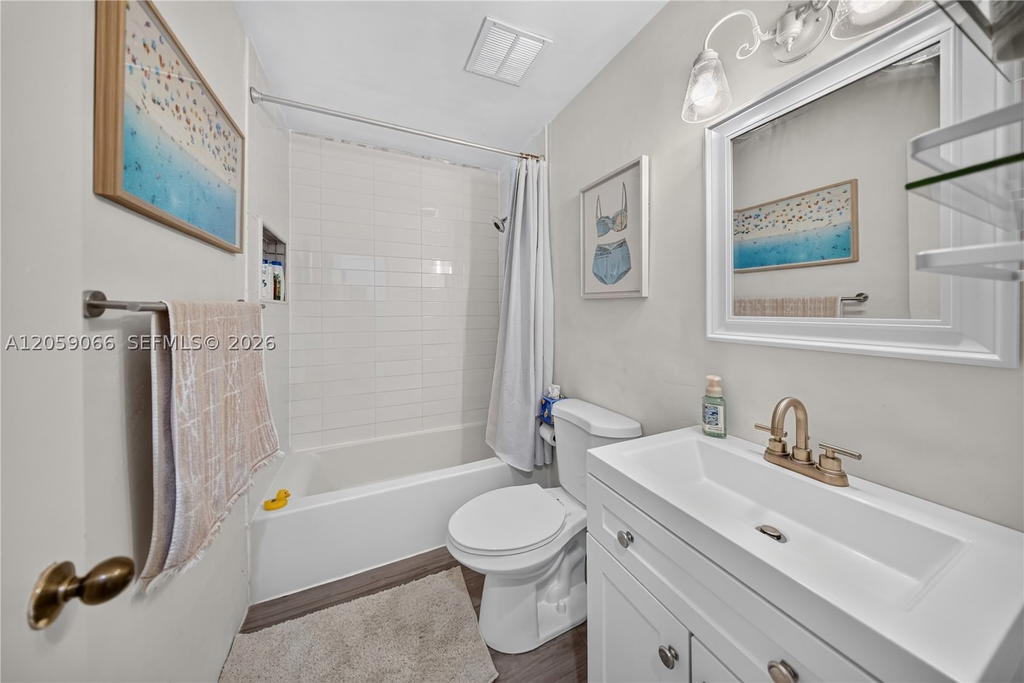 Real estate property located at 12510 95th Ter, Miami-dade, Kenland Homes, Miami, FL