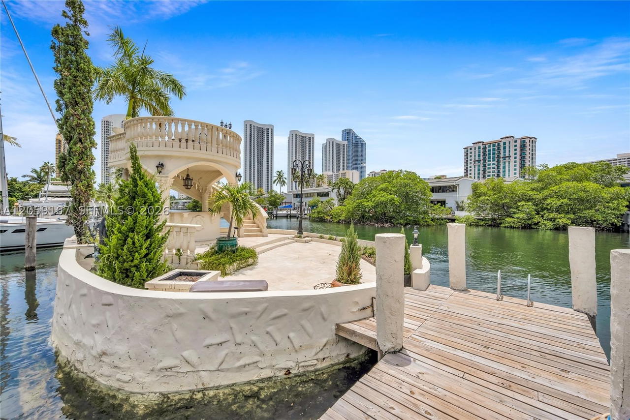 Real estate property located at 270 Atlantic Ave, Miami-dade, Atlantic Island, Sunny Isles Beach, FL