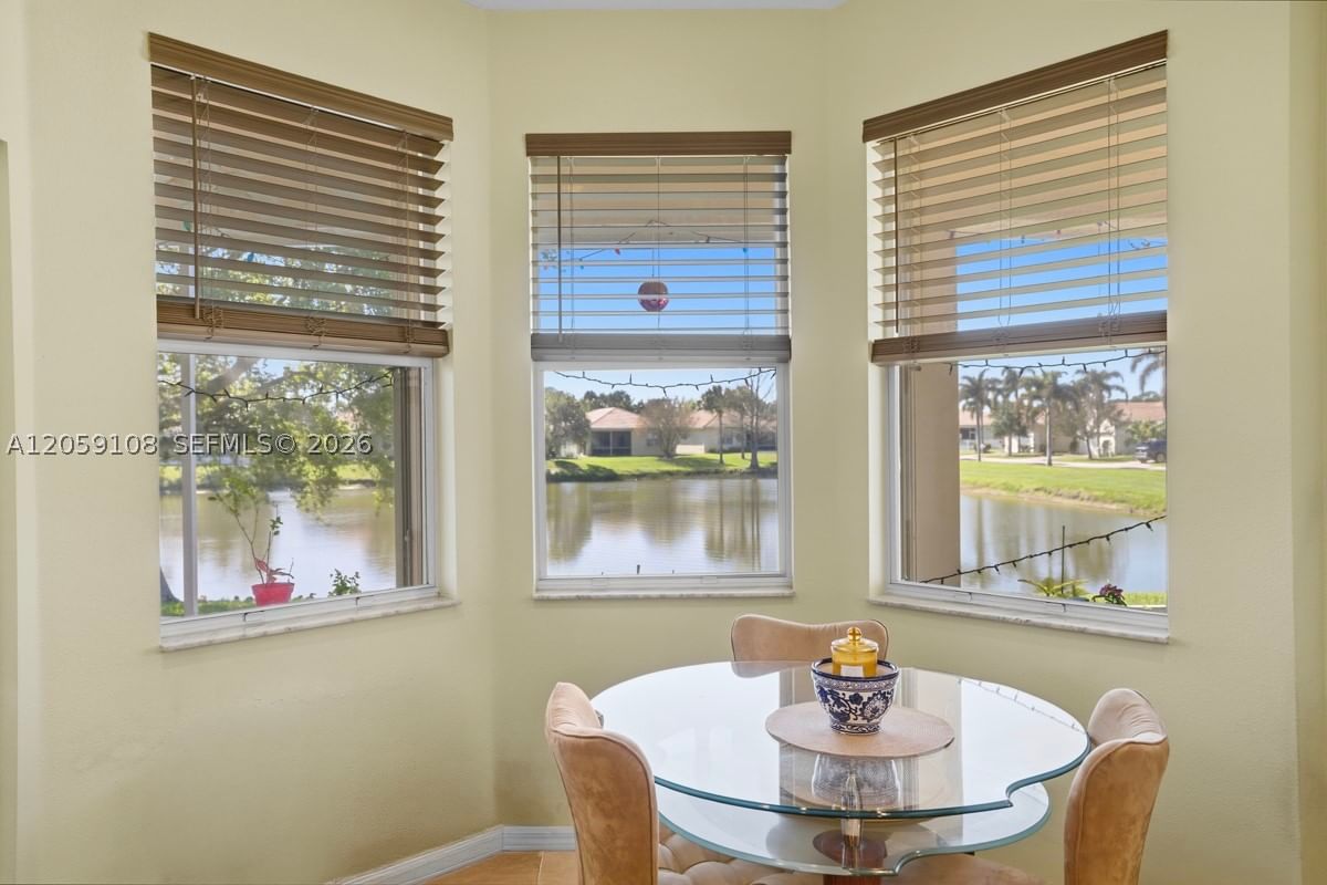 Real estate property located at 337 Maclay Way, St Lucie, Lakeforest Pointe, Port St Lucie, FL