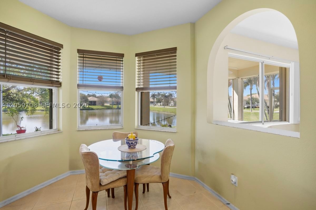 Real estate property located at 337 Maclay Way, St Lucie, Lakeforest Pointe, Port St Lucie, FL